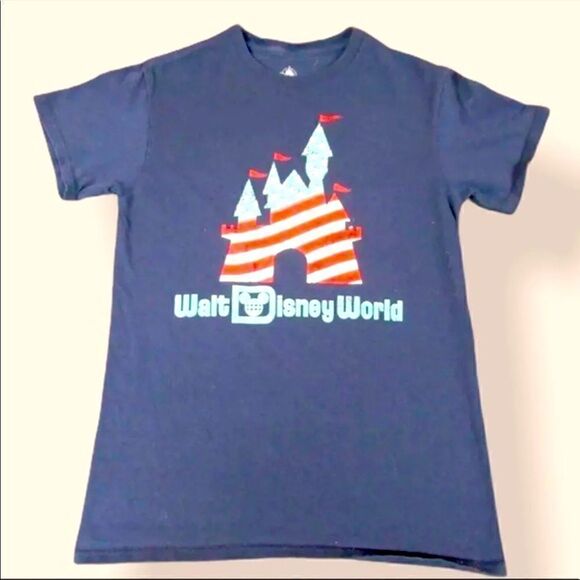 NWT DISNEY PARKS AMERICANA CASTLE TOP - Picture 1 of 2